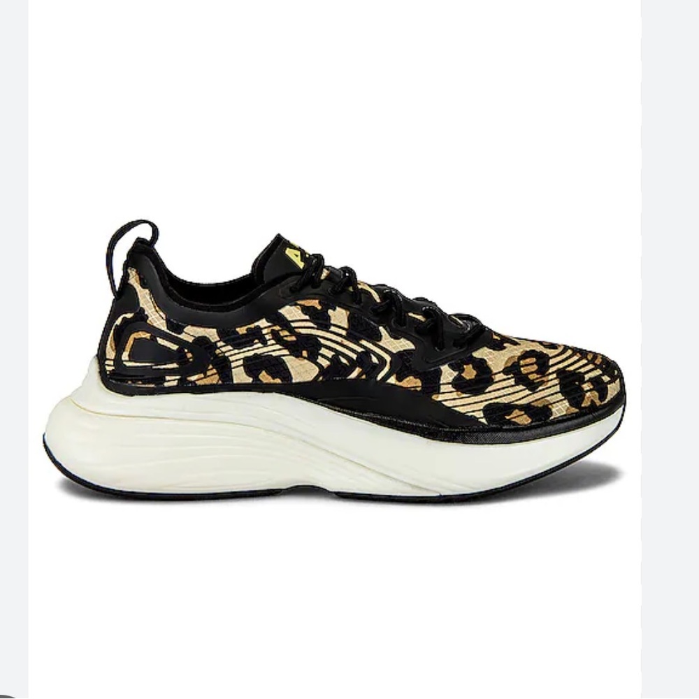 APL Streamline Leopard size 7.5